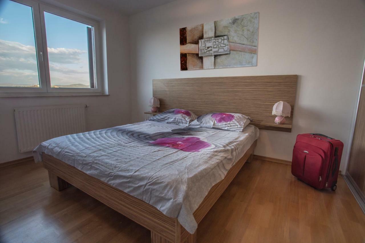 Apartment Mountain And Sea View Копер Екстер'єр фото